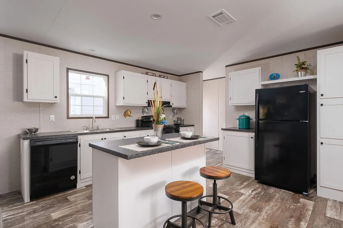 Prime 2856H42P01 kitchen